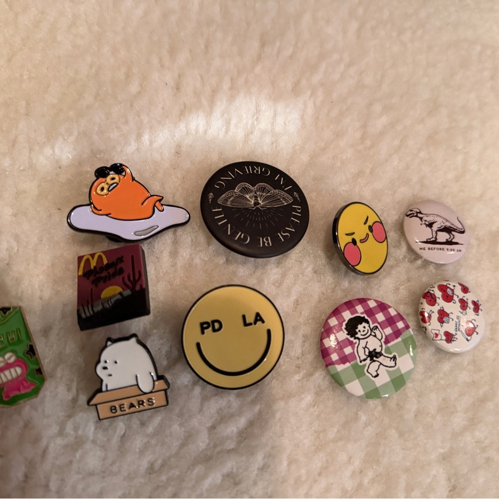 Colorful Kids Pin Set